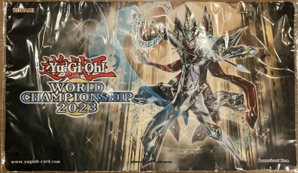 画像1: 遊戯王 Yu-Gi-Oh! World Championship 2023 Masterful Magician, Servant of the Sanctuary プレイマット (1)