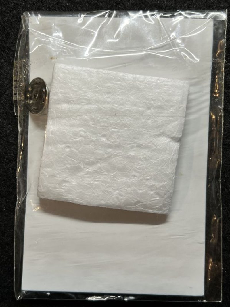 画像2: KING OF DUELIST TOURNAMENT 2001 PREMIUM PINSバッジ (2)